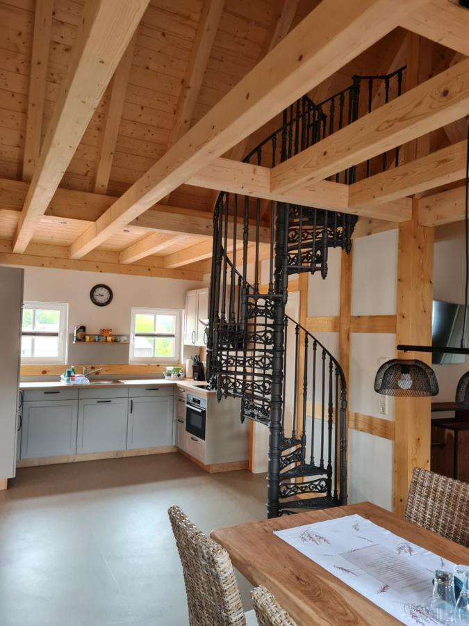 Familien- Und Apartmenthotel Lerchenberghof Walddorf  Bagian luar foto